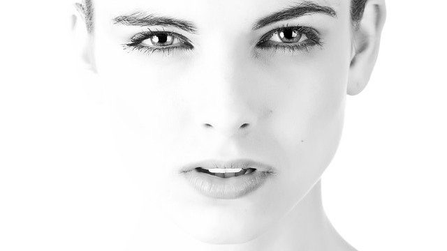 What are some treatment options for craniofacial pain?