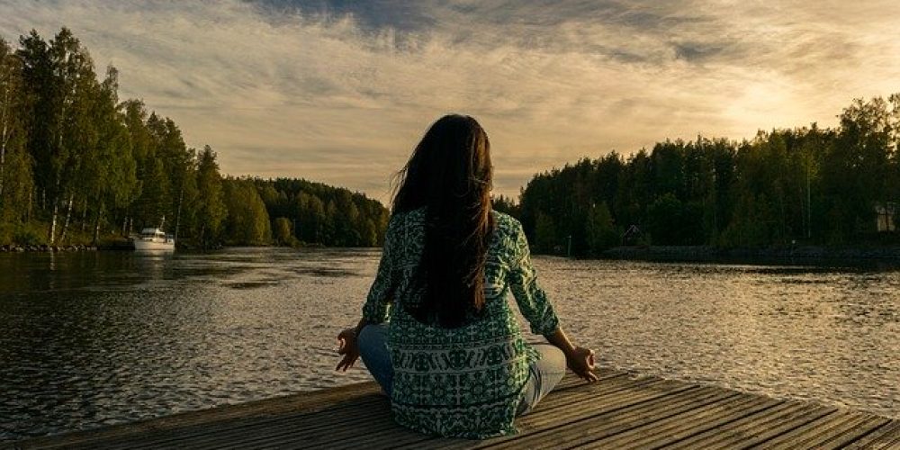 An easy way to address sleep: Meditate